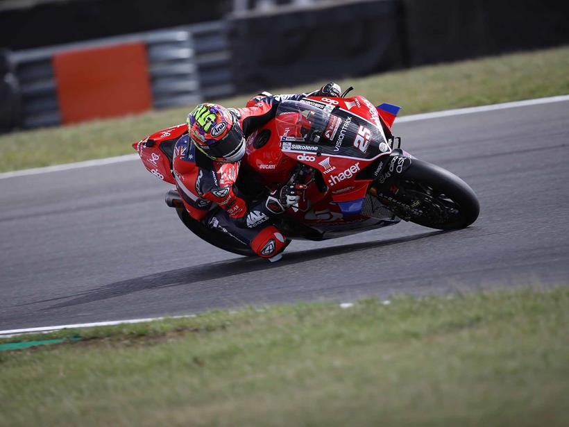 Josh Brookes wins Snetterton Josh Brookes wins Snetterton
