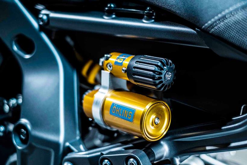 Yamaha MT-09 SP 2021 được giảm xóc Öhlins mới