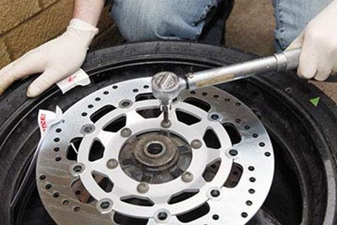 How to check & replace brake discs