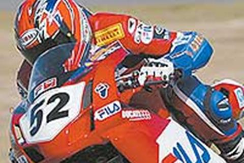 Toseland wins first race of the year