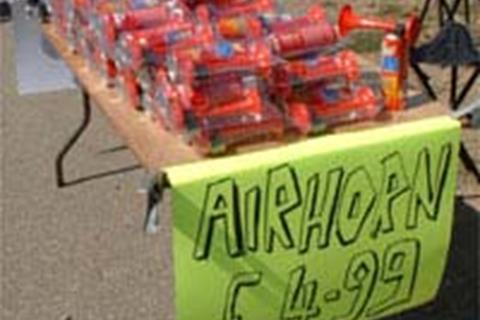 For sale: 8000 cheap air-horns