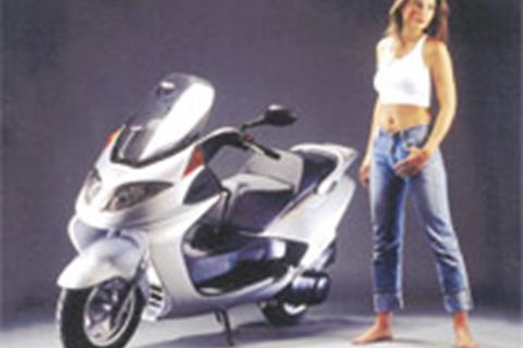 Piaggio reveals 250… and promises a 500 to follow