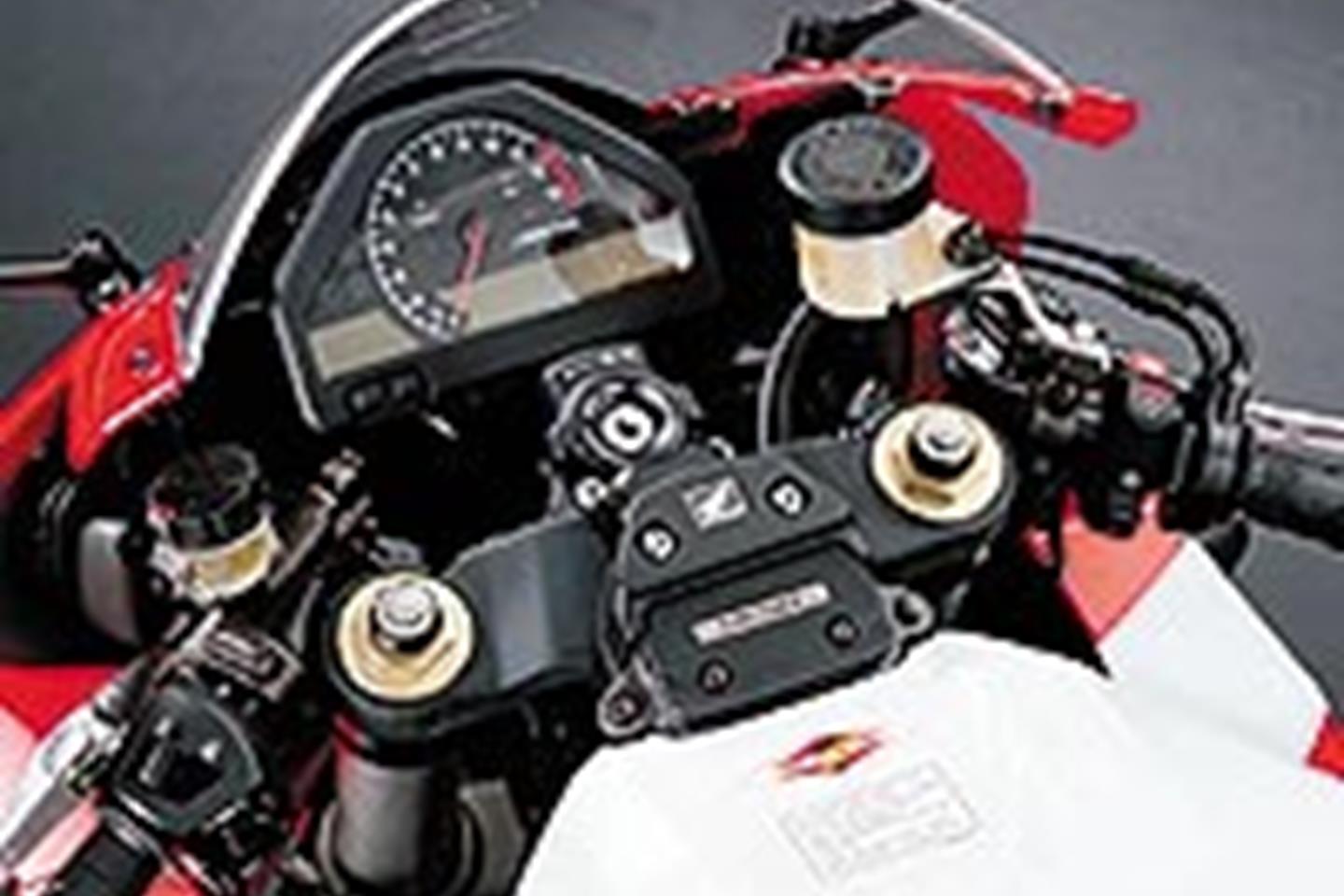 See Honda?s electronic steering damper in action MCN