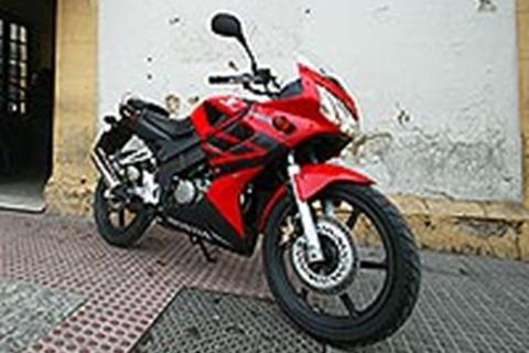 First test: CBR125R makes a great start
