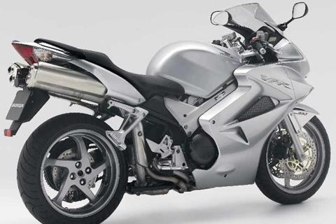 Smoother 06 VFR800