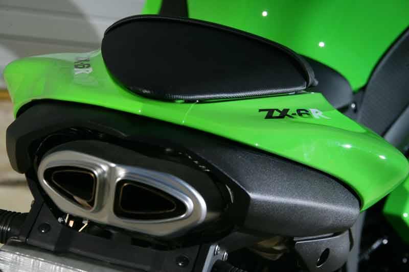 KAWASAKI ZX-6R Review | Speed, Specs & Prices | MCN