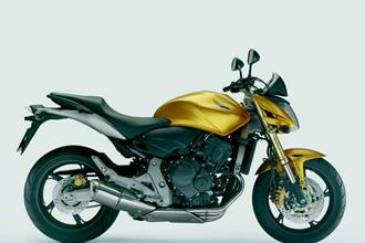 Honda CB600F Hornet motorcycle review - Side view