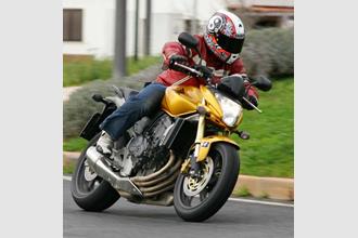 Honda CB600F Hornet motorcycle review - Riding
