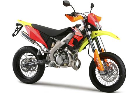 Derbi's race-rep Senda supermoto