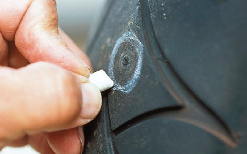 Fix punctures with a quick kick MCN