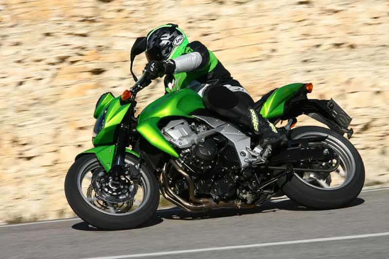 Kawasaki Z750 (2007-2012) Review | Specs & Prices | MCN