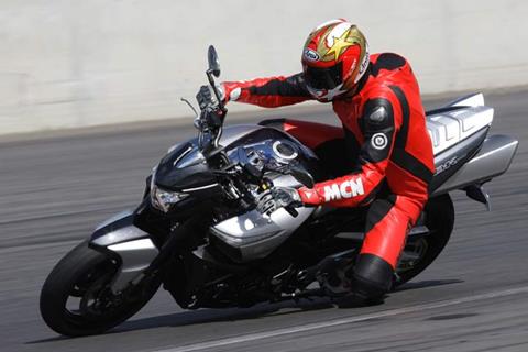 Breaking motorcycle news – First riding impressions from the Suzuki B-King World Launch