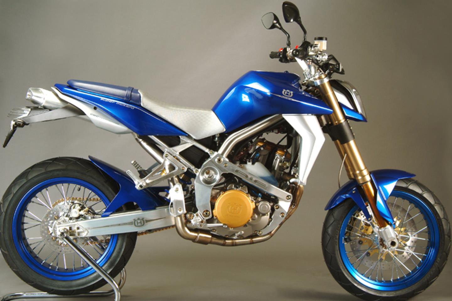 str 250 motorcycle