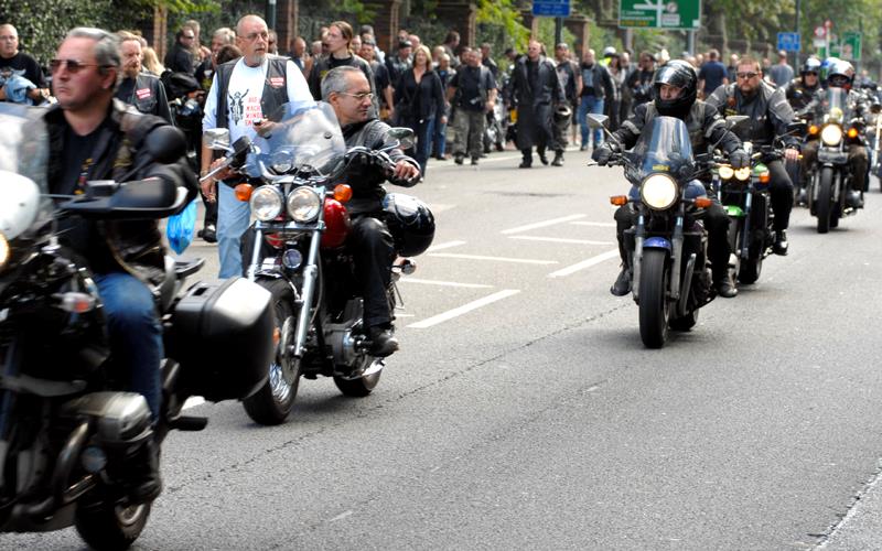 Hells Angels out in force for funeral | MCN