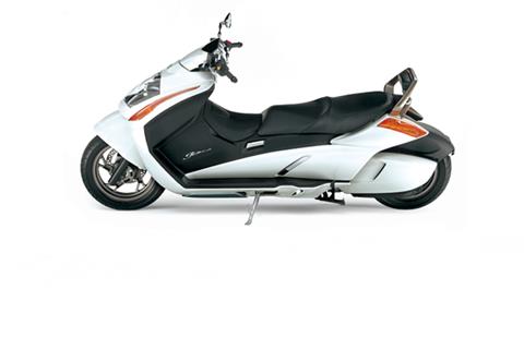 Tokyo Show: Suzuki unveil gemma concept scooter