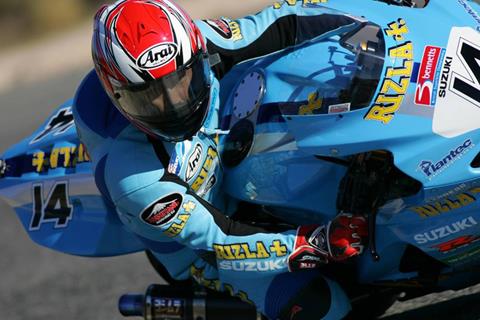 British Superbikes: Atsushi Watanabe's first Rizla Suzuki ride