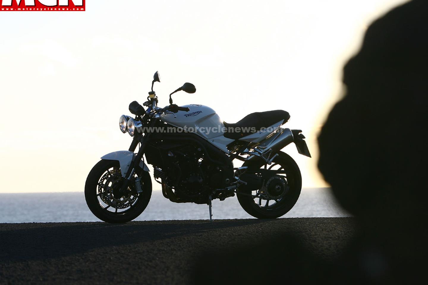 triumph speed triple mcn