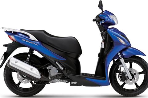 New Suzuki 125cc Sixteen extends learner legal range