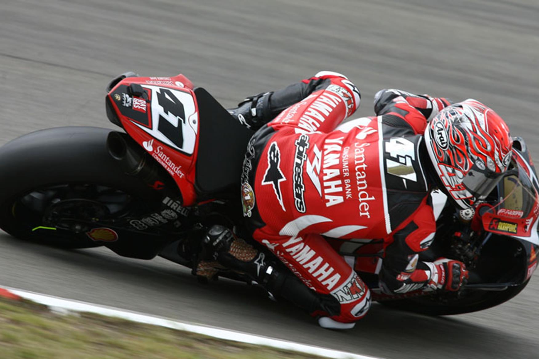 [Imagem: noriyuki-haga-race-two.jpg]