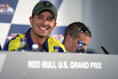 Colin Edwards to stay with Tech3 until 2009