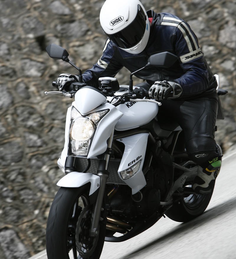 Kawasaki er6n 2009