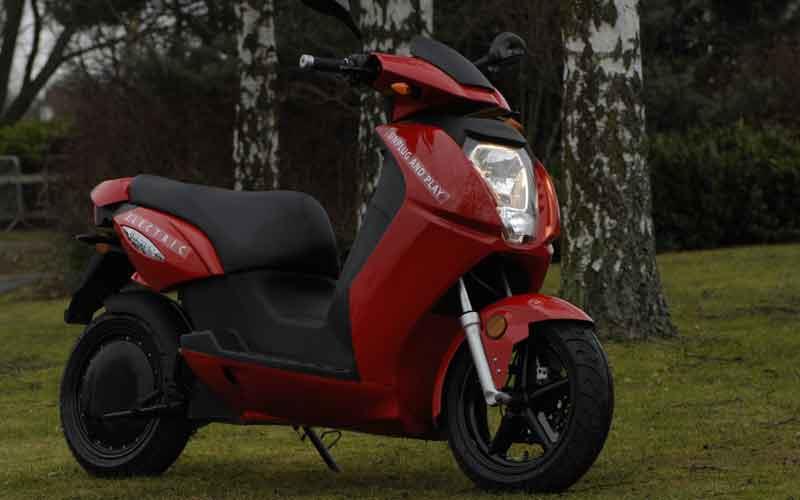 Two New Vectrix Scooters To Be Unveiled At Ireland Show The Vectrix Vx 2