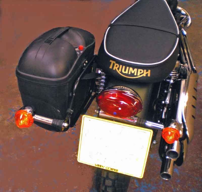 triumph scrambler luggage