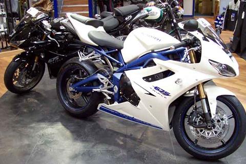Triumph Daytona 675 SE selling fast