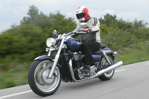 Triumph announce Thunderbird prices