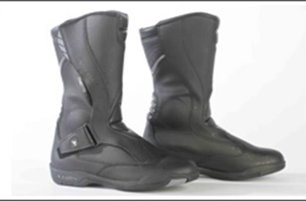 diadora motorcycle boots
