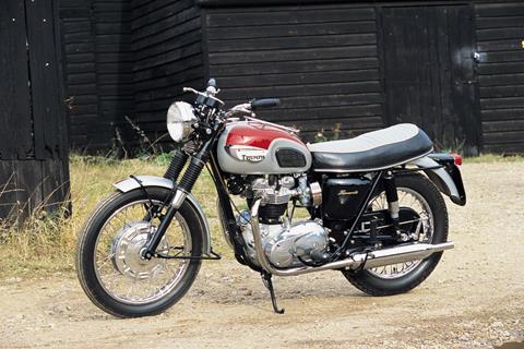 Motorcycle insurance advice: Classics will save you on insurance but not on road tax