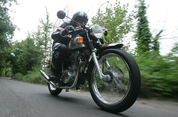 Enfield Clubman 09 On Review Speed Specs Prices Mcn