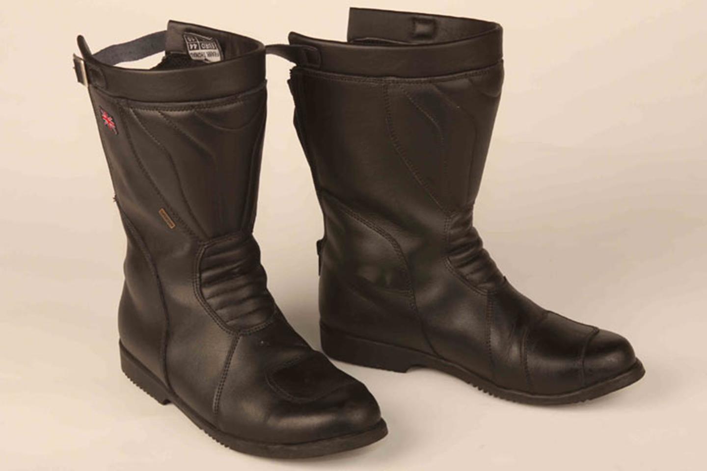 classic motorcycle boots uk