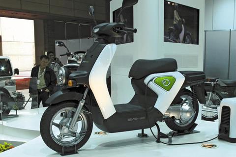 More green bikes at the Tokyo show
