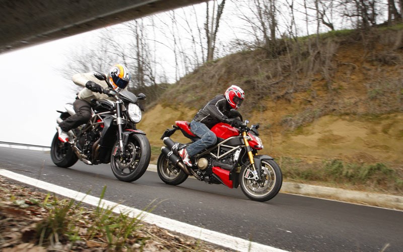 First Ride New Mv Agusta Brutale 1090rr V Ducati Streetfighter S Mcn