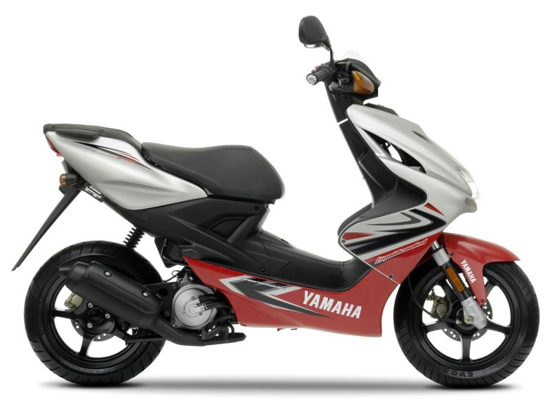 YAMAHA AEROX YQ50 (1998on) Review Specs & Prices MCN