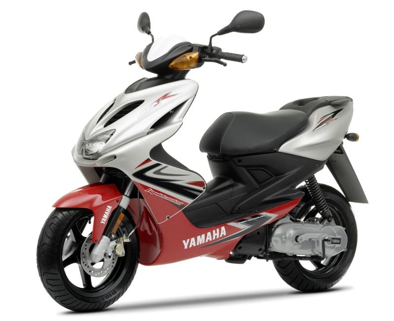 Суппорт yamaha aerox