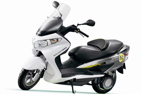 World first ride on hydrogen fuel cell Suzuki Burgman