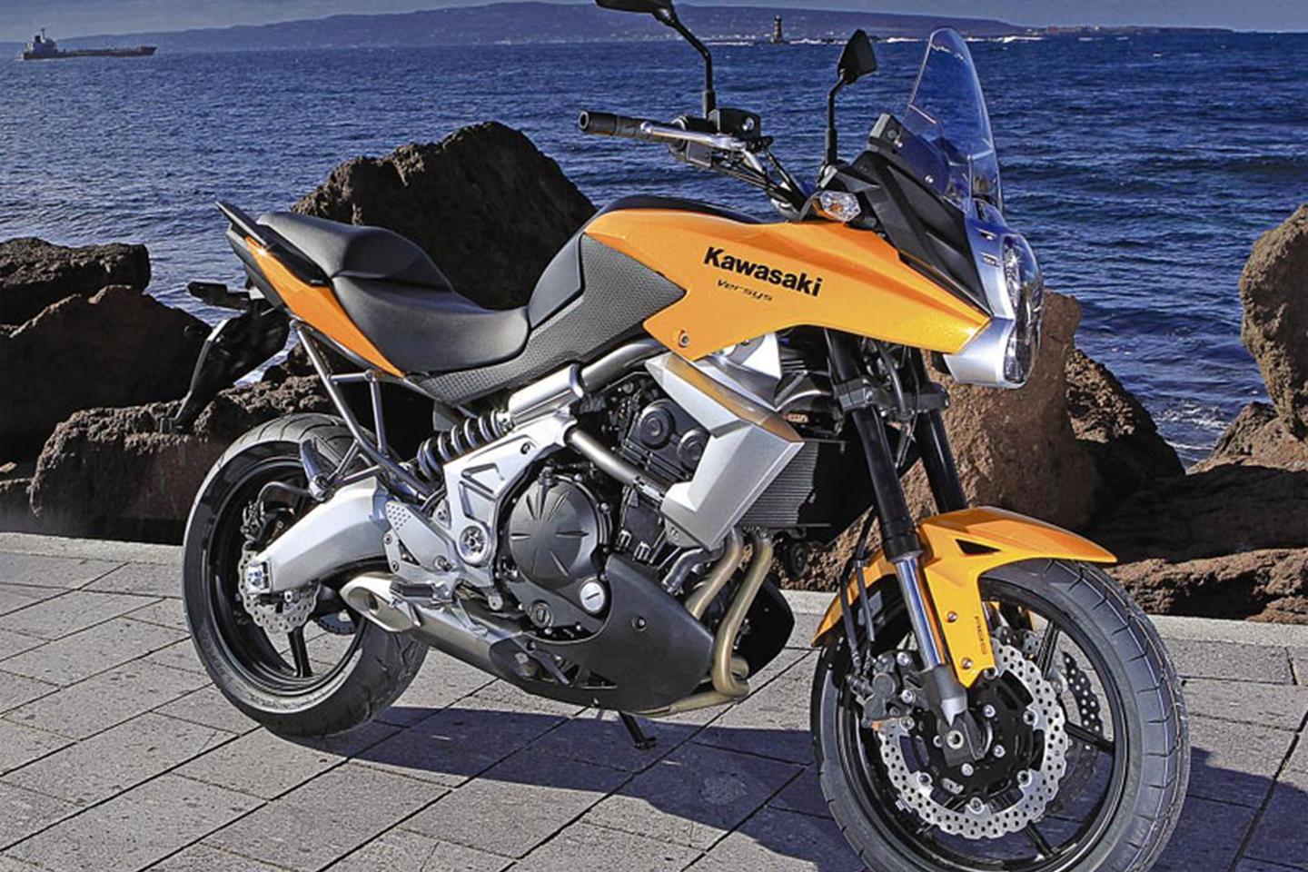 KAWASAKI VERSYS 650 (2010-on) Review | Specs & Prices | MCN