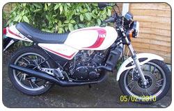 Yamaha RD250LC