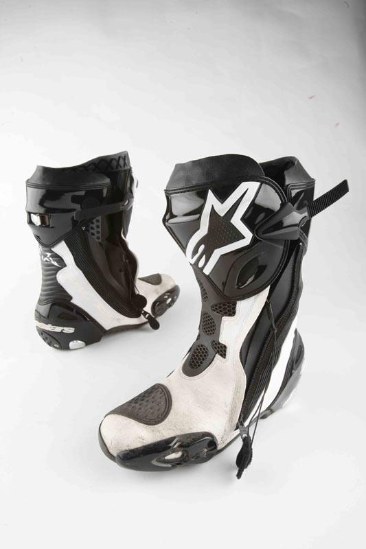 Boot review: Alpinestars Supertech R | MCN