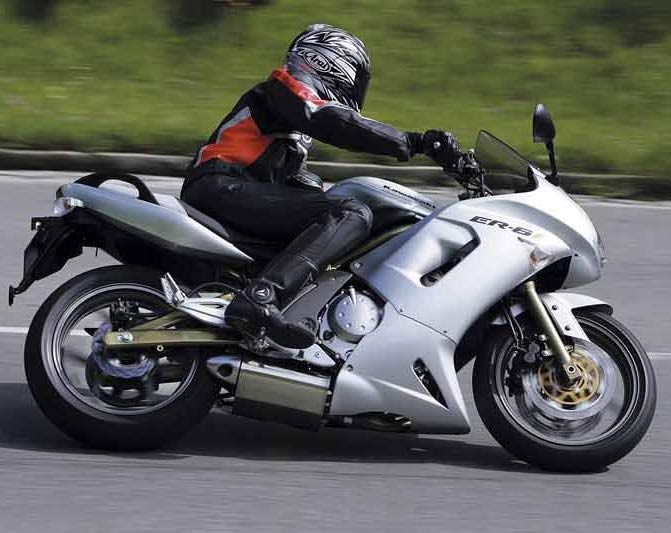 (2005-2008) Review Speed, Specs & Prices | MCN