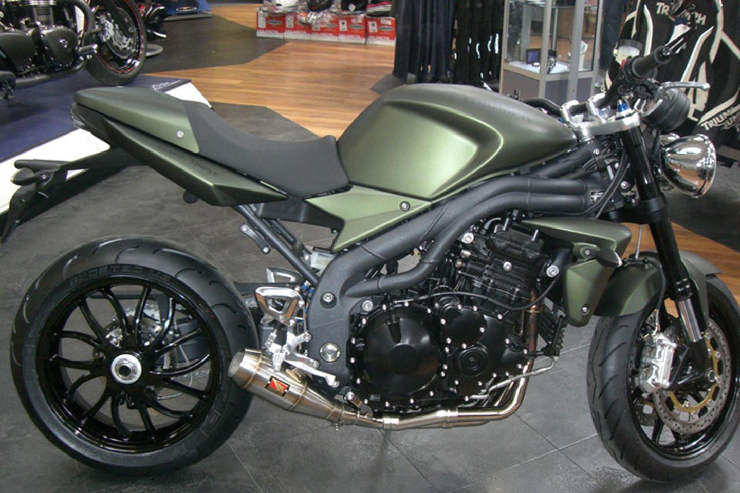 Triumph Speed Triple 1050 двигатель