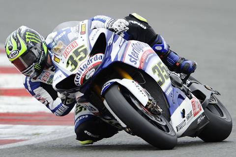 Silverstone WSB: Crutchlow on pole