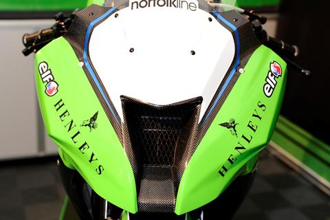 Kawasaki unveil 2011 ZX-10R race bike