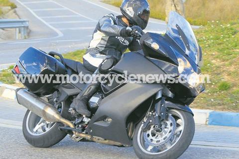 New Triumph Trophy spy shots!