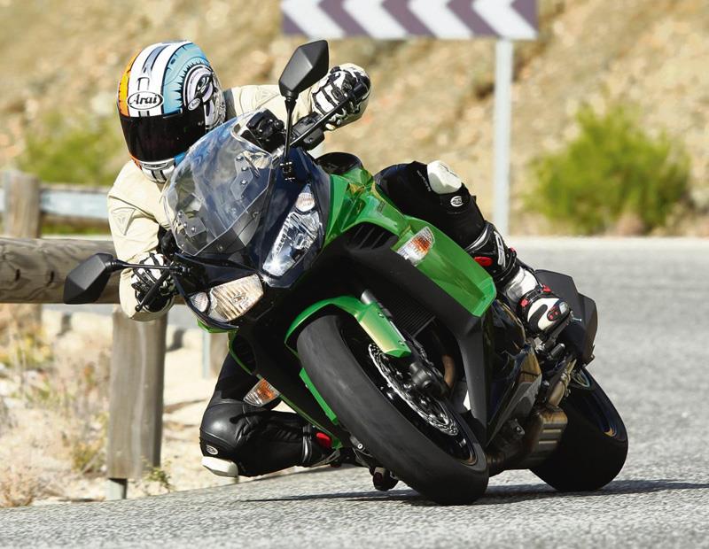 Ashley Furman om roterende KAWASAKI Z1000SX (2010-2013) Review | Specs & Prices | MCN