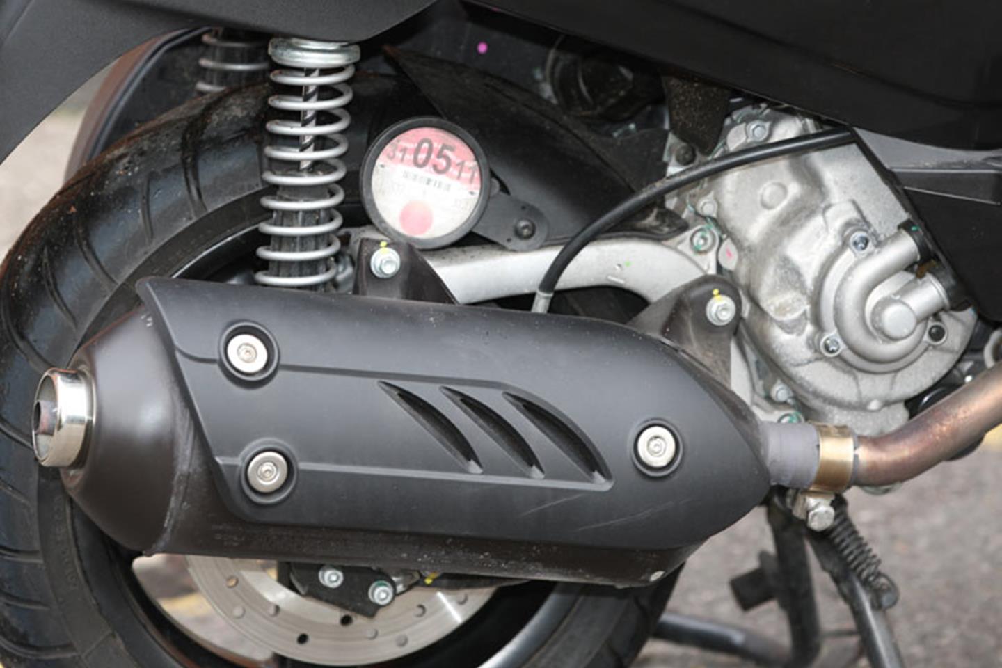 Coprisella Impermeabile GIVI S210 Per Piaggio X7 Evo 300 – Antipioggia E Antipolvere Con Bordi Elasticizzati E Cinghia Di Fissaggio