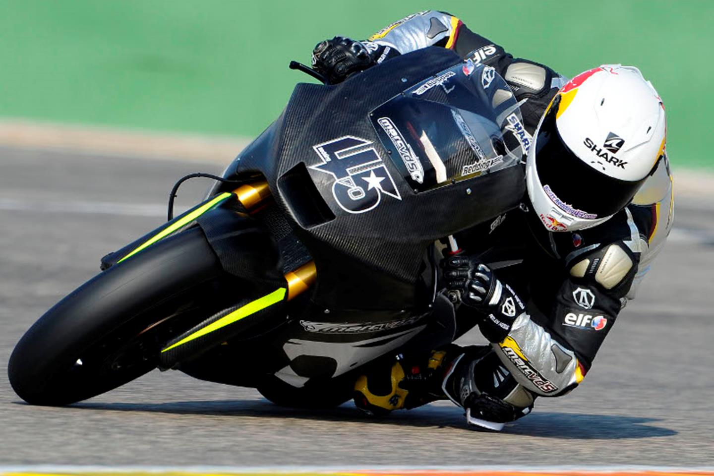 Scott Redding makes fast start to 2011 | MCN