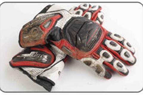 MCN’s top 5 summer gloves